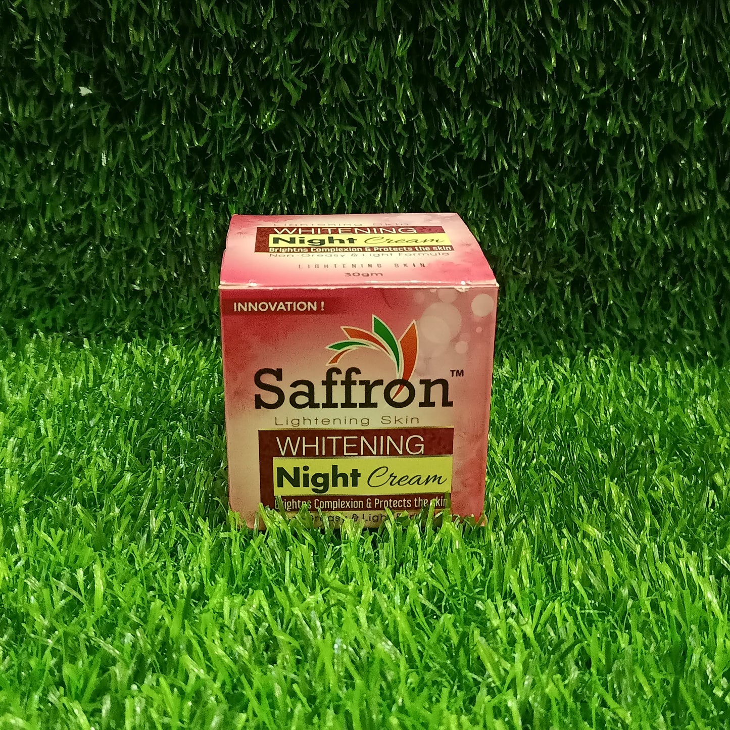 Saffron Whitening Night Cream 30gm