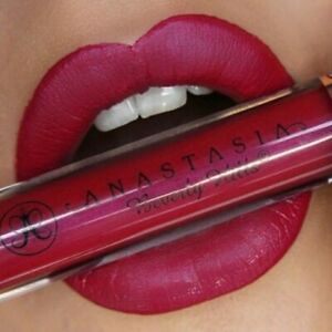 Anastasia Beverly Hills Matte Liquid Lipstick - SUGAR PLUM